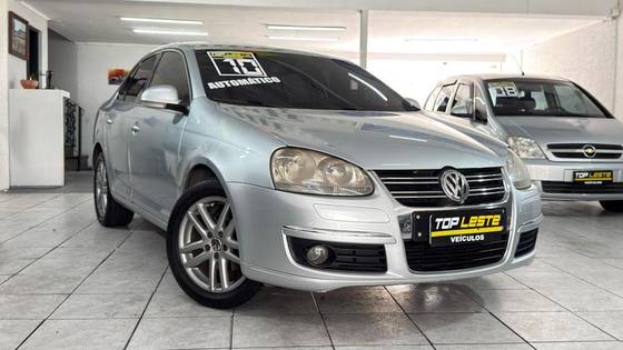 VOLKSWAGEN JETTA 2.5 I 20V 170CV GASOLINA 4P TIPTRONIC VOLKSWAGEN JETTA 2.5 I 20V 170CV GASOLINA 4P TIPTRONIC